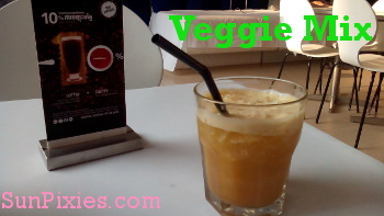 Veggie Mix Drink at Blue Pumpkin Siem Reap Cambodia Tourist Review